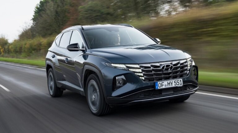 New 2026 Hyundai Tucson Ultimate Hybrid Pictures